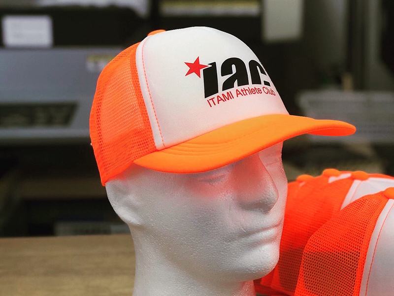 キャップ/つば付き帽子　イベントキャップ　NPO法人伊丹アスリートビズ　様　フルカラー印刷